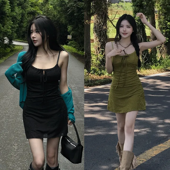 [최저가🎈핏/퀄리티보장] 올리 자가드 셔링 리본 미니 원피스 여름 여행룩 제주도 휴양지코디 바캉스 여름코디 뷔스티에 나시원피스 - 2colors 대표 이미지