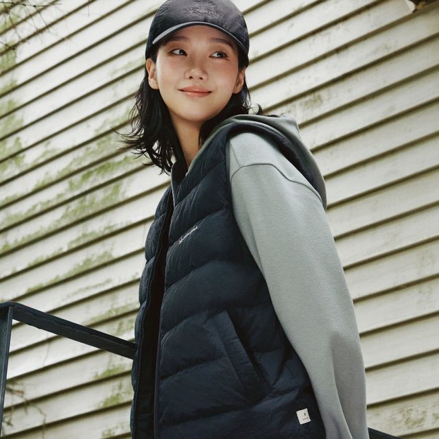 랜드 여성 경량 다운 베스트 (S26WWGDV61) Black