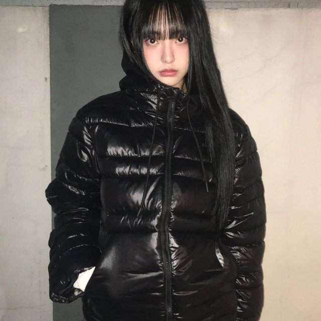 LIGHT WEIGHT HOODED PADDING BLACK