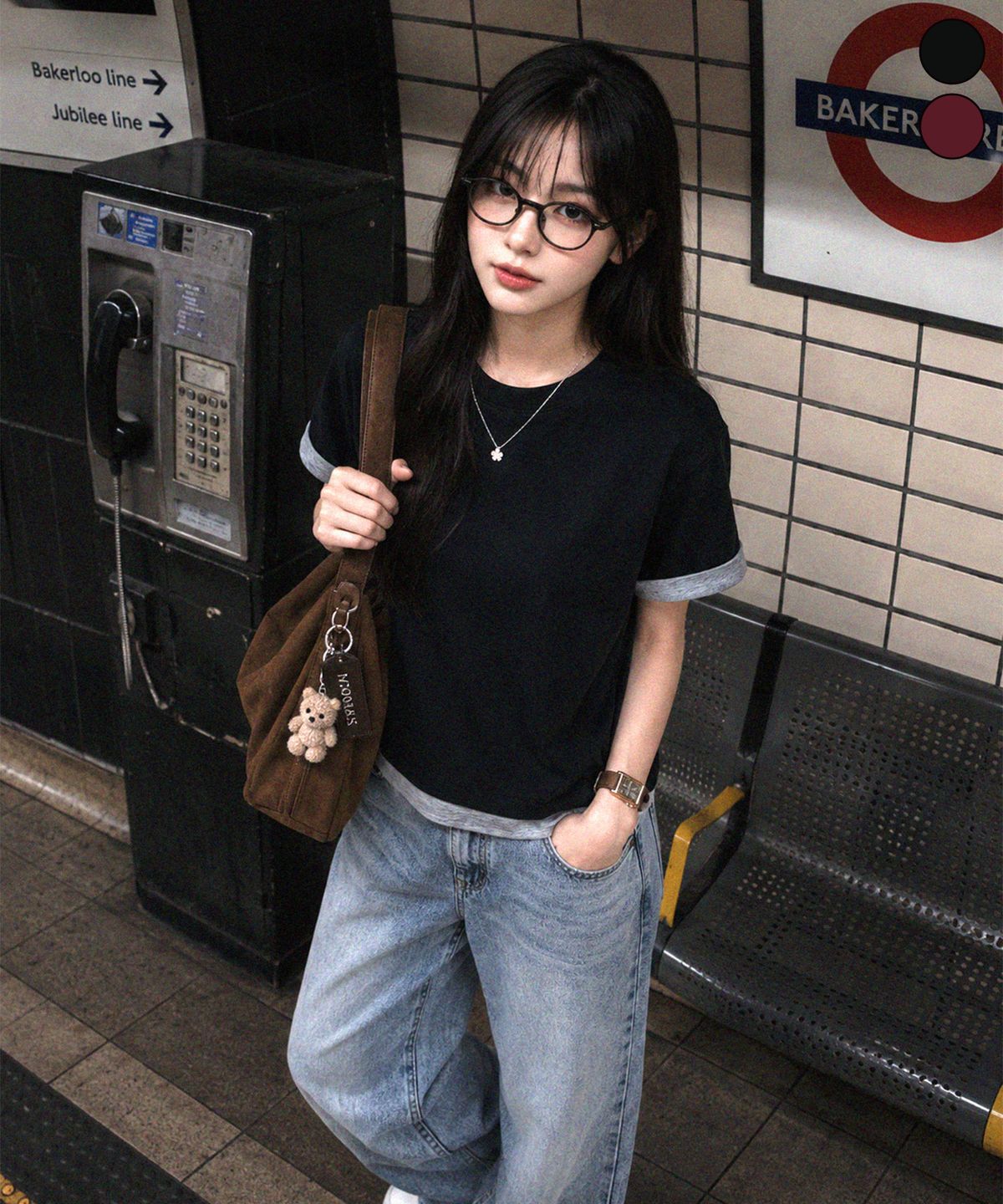 세탁과 건조를 마친 후에도 목 늘어남 없이 빳빳한 상태를 유지하고 있는 티셔츠의 모습
