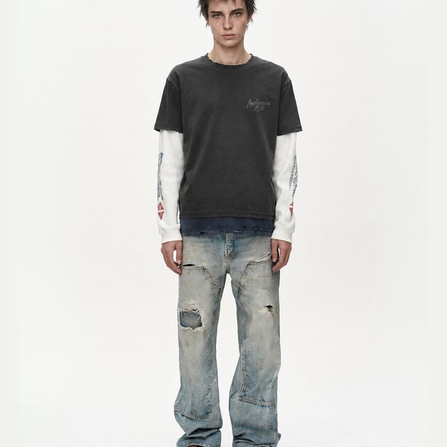 DISTRESSED TROMPE-LOEIL CARPENTER JEANS (MID BLUE)